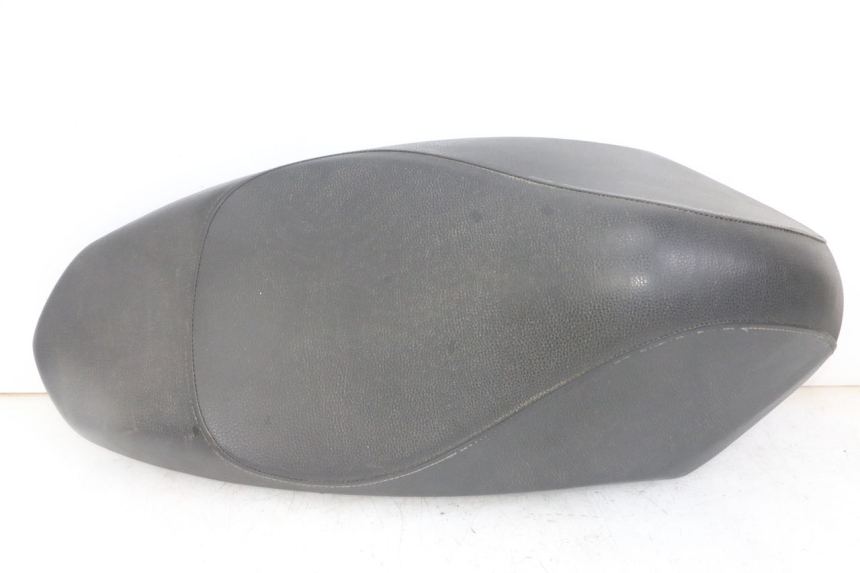 photo de SELLE PEUGEOT KISBEE 4T 50 (2018 - 2022) - Vue principale