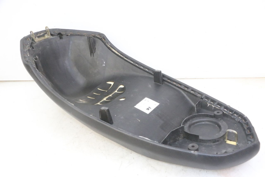 photo de SELLE PEUGEOT KISBEE 4T 50 (2018 - 2022) - Pièce contrôlée