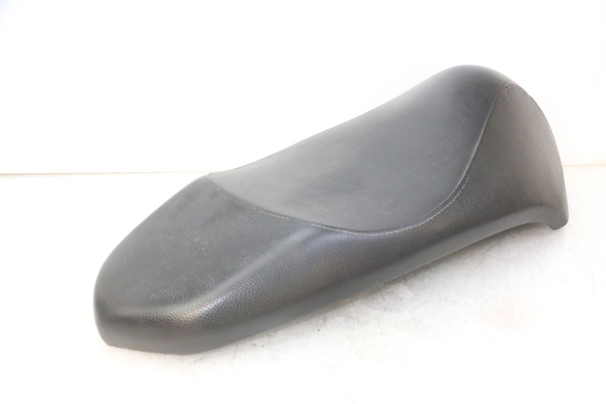 photo de SELLE PEUGEOT KISBEE 4T 50 (2018 - 2022) - Vue produit