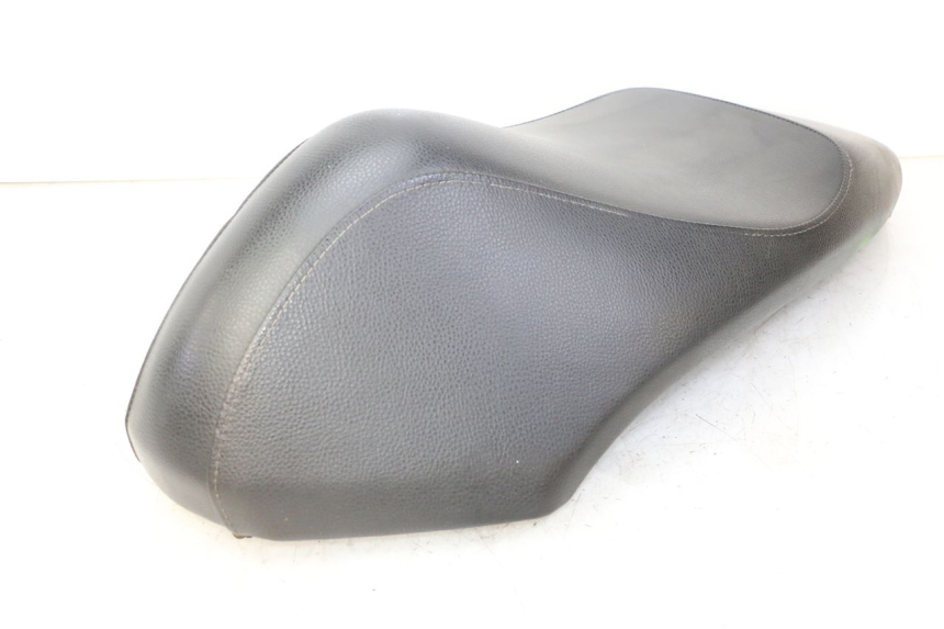 photo de SELLE PEUGEOT KISBEE 4T 50 (2018 - 2022) - Zoom composants