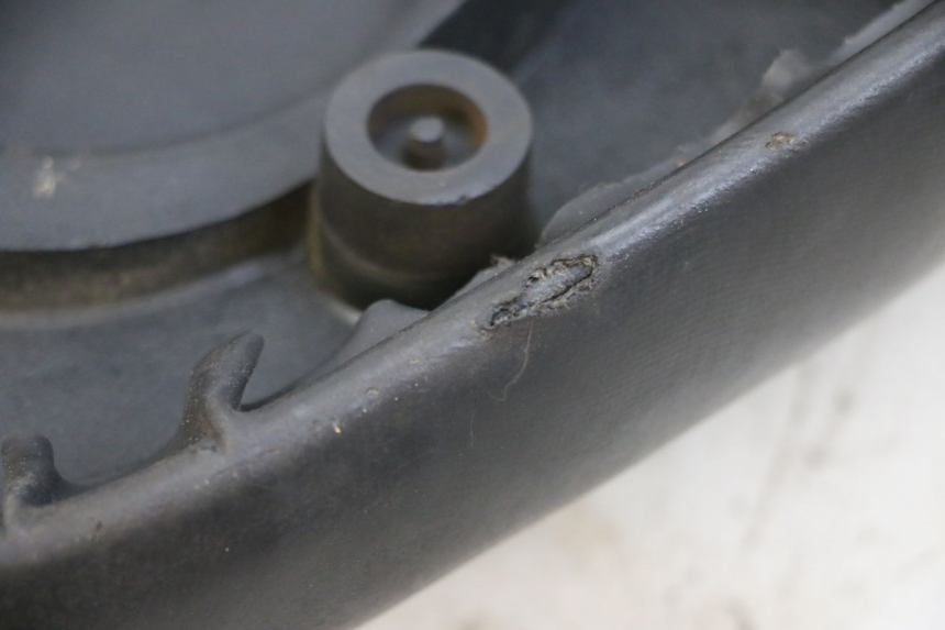 photo de SELLE PEUGEOT KISBEE 4T 50 (2018 - 2022) - Détail de la pièce