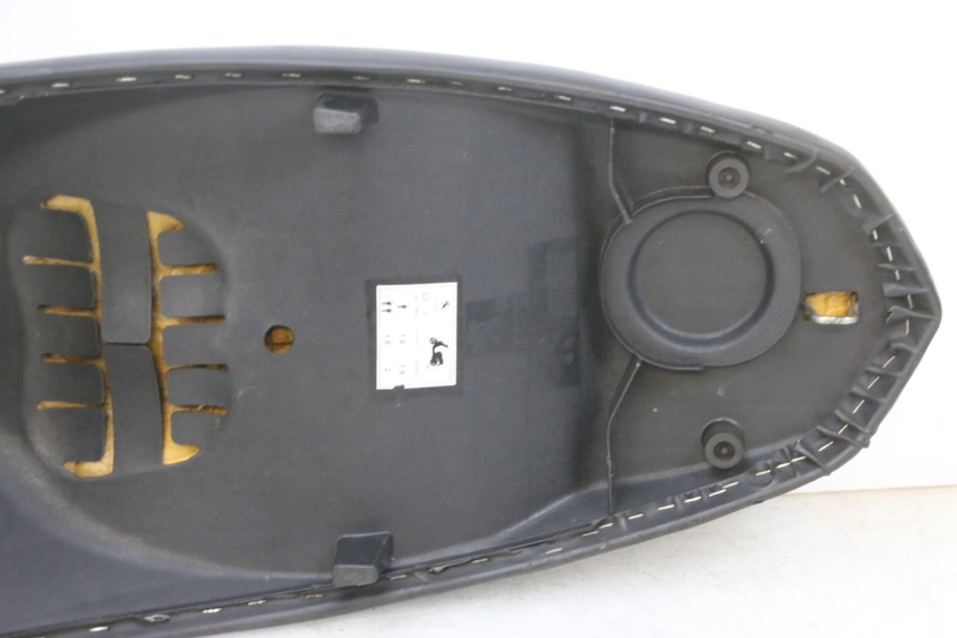 photo de SELLE PEUGEOT KISBEE 4T 50 (2018 - 2022) - Inspection visuelle