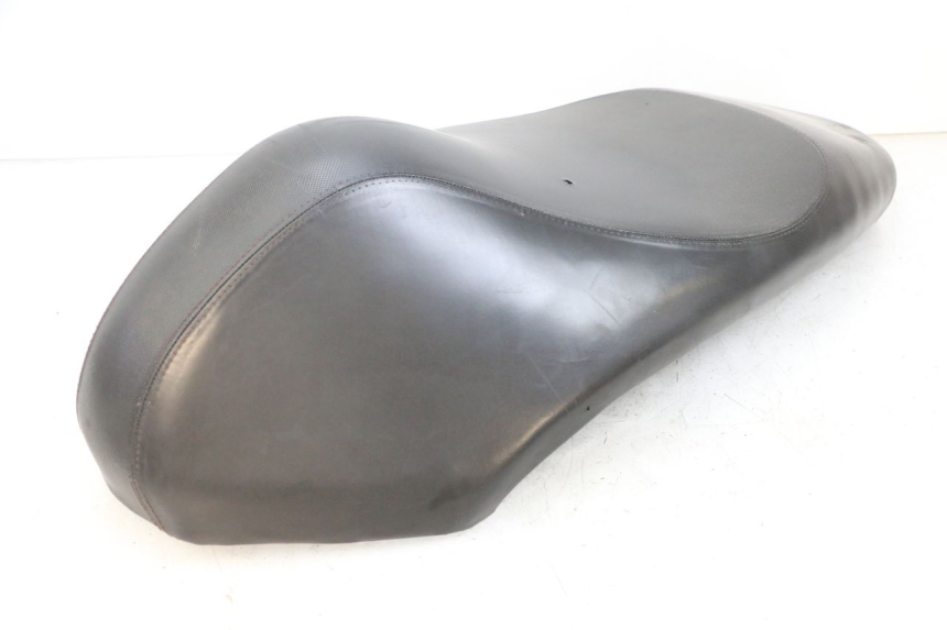 photo de SELLE PEUGEOT KISBEE 4T 50 (2018 - 2022) - Marquages et références