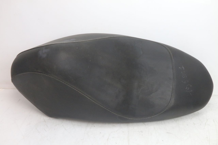 photo de SELLE PEUGEOT KISBEE 4T 50 (2018 - 2022) - Vue principale