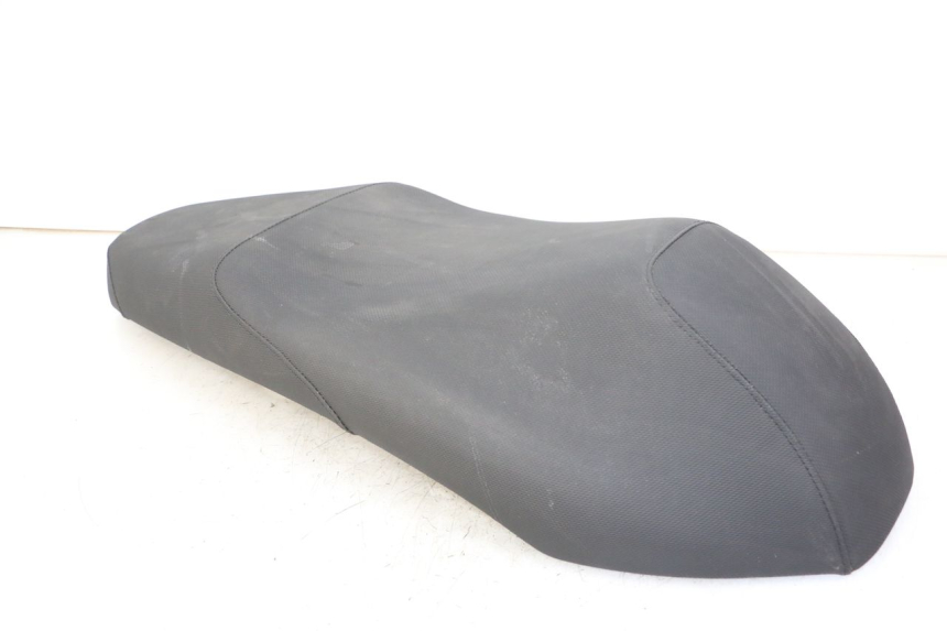 photo de SELLE KYMCO PEOPLE S 125 (2000 - 2008) - Points de fixation