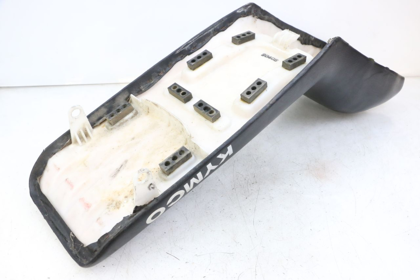 photo de SELLE KYMCO STRYKER OFF ROAD 125 (1999 - 2005) - Vue produit