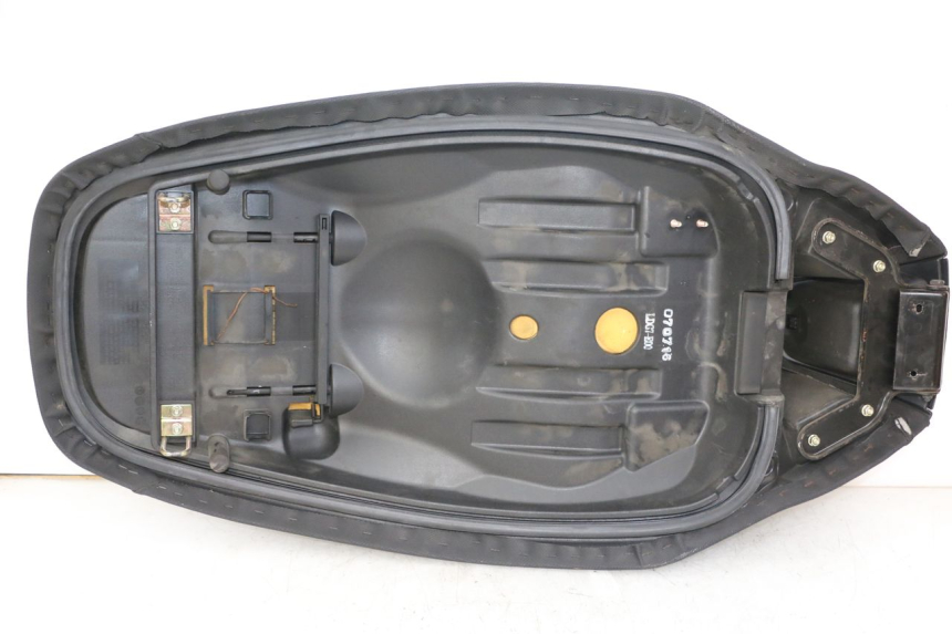 photo de SELLE KYMCO XCITING 500 (2007 - 2010) - Autre angle de vue