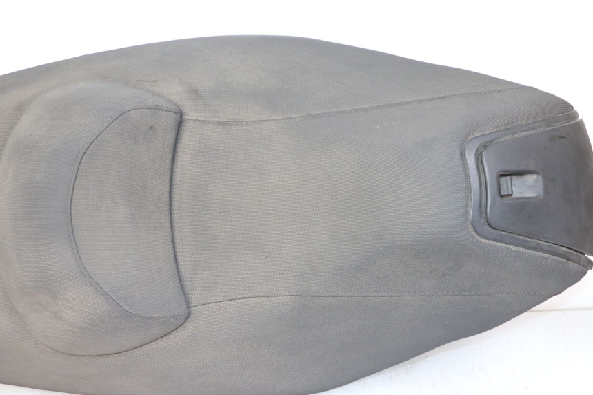 photo de SELLE KYMCO XCITING 500 (2007 - 2010) - Gros plan technique