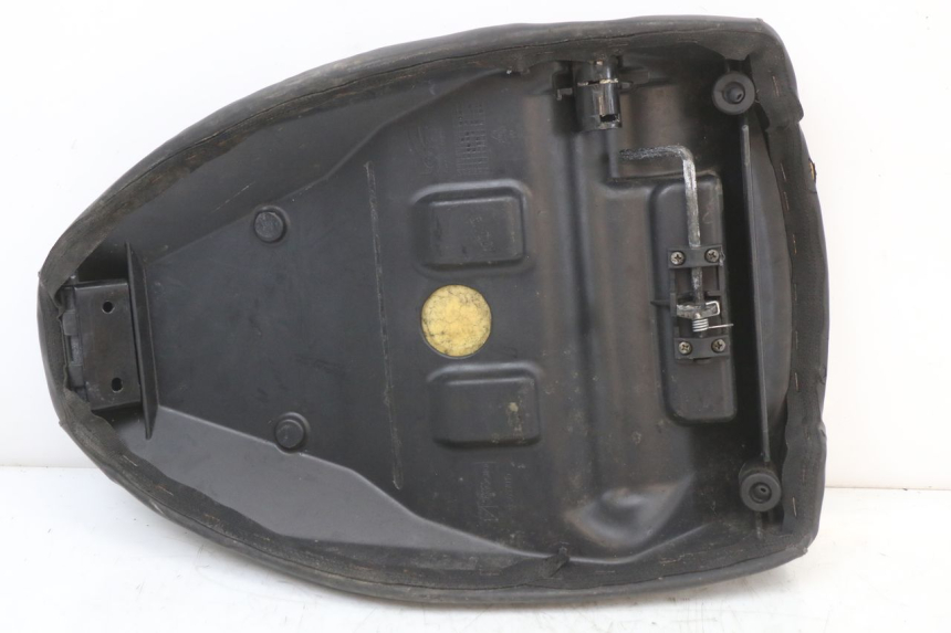 photo de SELLE PIAGGIO LIBERTY 4T 50 (2018 - 2021) - Autre angle de vue