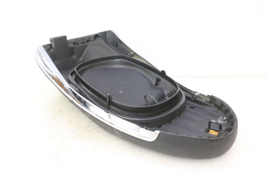 photo de SELLE PIAGGIO LIBERTY IGET 4T 50 (2015 - 2020) - Marquages et références