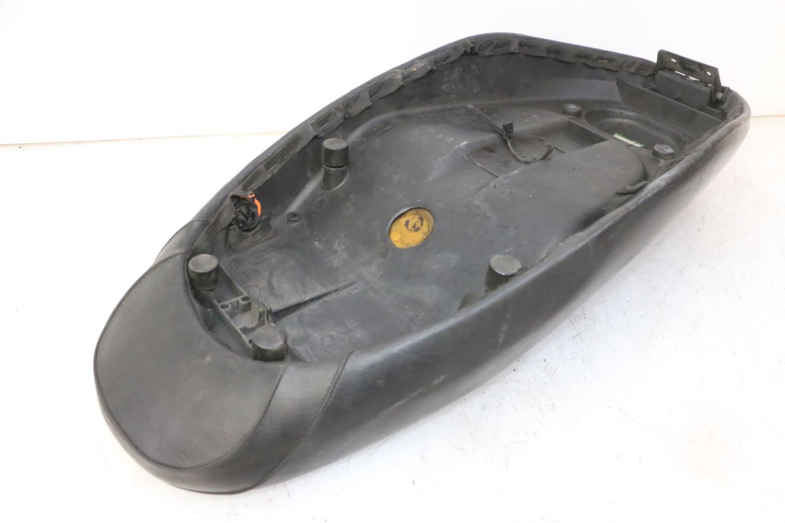 photo de SELLE PIAGGIO LIBERTY 125 (1998 - 2008) - Détail de la pièce