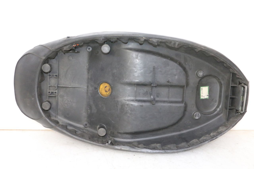 photo de SELLE PIAGGIO LIBERTY 125 (1998 - 2008) - Zoom composants