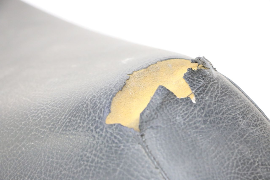 photo de SELLE PIAGGIO LIBERTY 50 (1998 - 2003) - Détail de la pièce