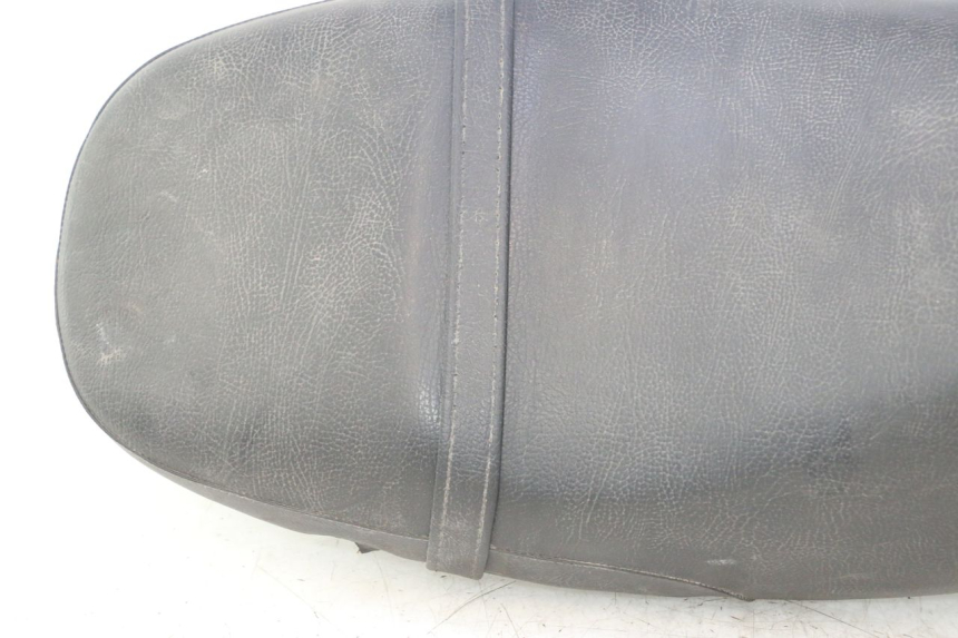 photo de SELLE PIAGGIO LIBERTY 50 (1998 - 2003) - Photo complémentaire