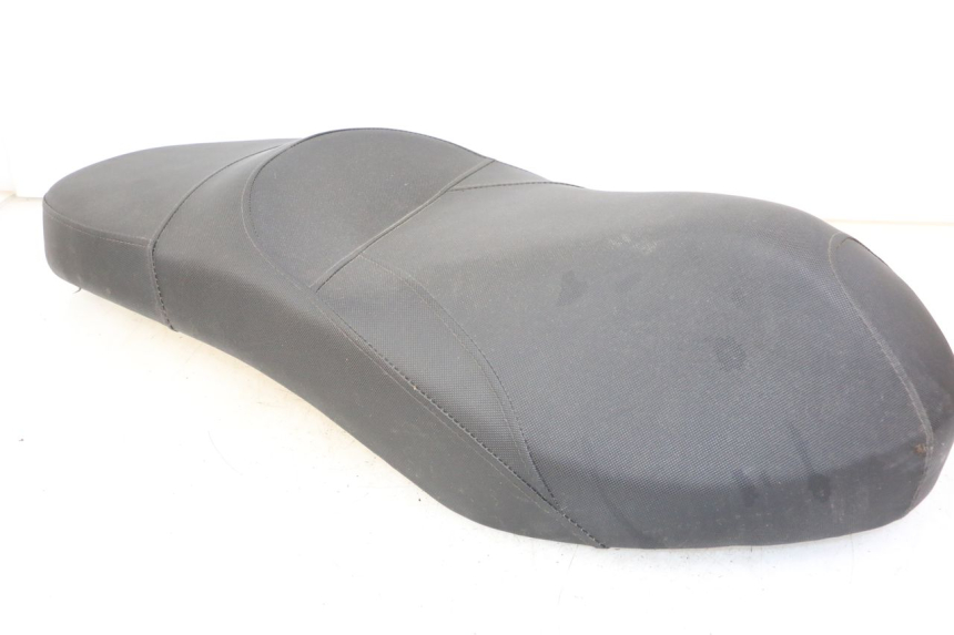 photo de SELLE LONGJIA SHARPY 125 (2020 - 2024) - Points de fixation