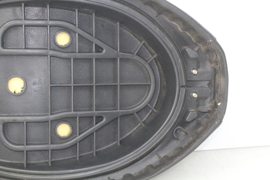 photo de SELLE VENESI LOWIGI RETRO JJ50QT-3 50 (2020 - 2022) - Points de fixation