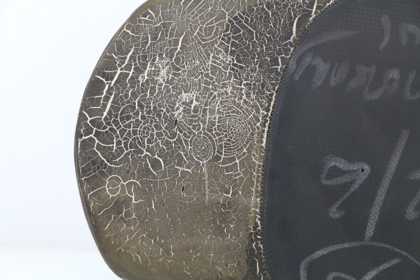 photo de SELLE PEUGEOT LUDIX BLASTER 50 (2006 - 2014) - Focus structure