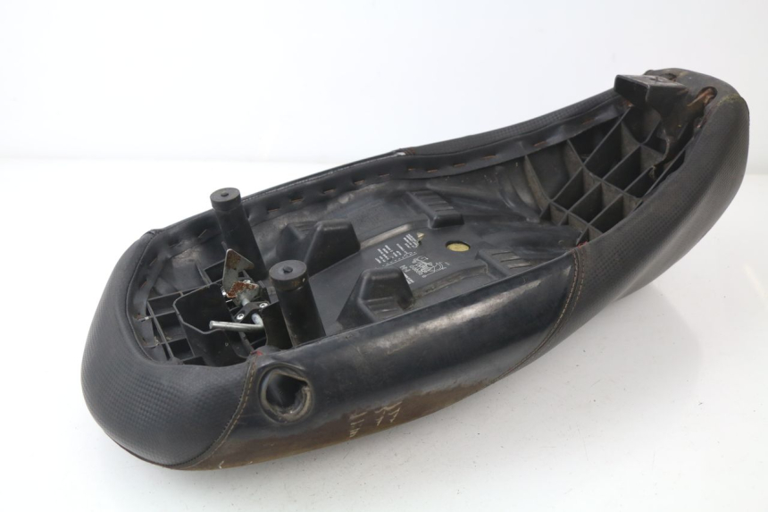 photo de SELLE PEUGEOT LUDIX BLASTER 50 (2006 - 2014) - Pièce contrôlée