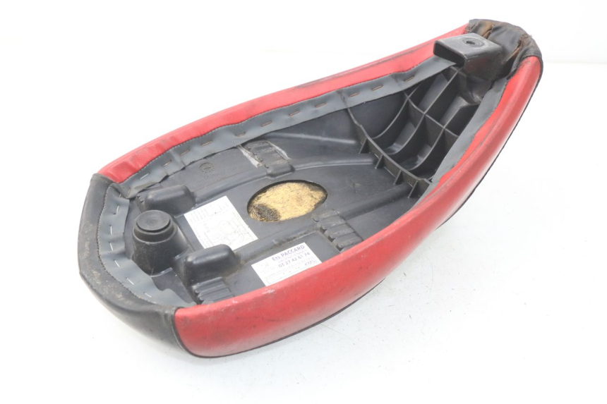 photo de SELLE PEUGEOT LUDIX 50 (2008 - 2017) - Autre angle de vue