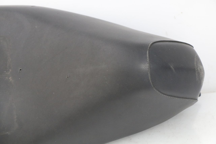 photo de SELLE PEUGEOT LUDIX 50 (2008 - 2017) - Autre angle de vue