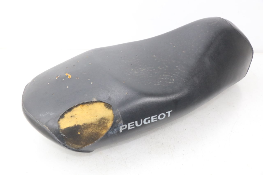 photo de SELLE PEUGEOT LUDIX 50 (2005 - 2007) - Détail de la pièce