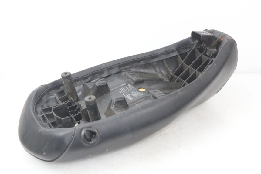 photo de SELLE PEUGEOT LUDIX 50 (2008 - 2017) - Autre angle de vue