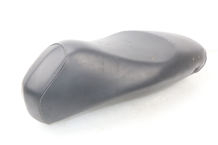 photo de SELLE PEUGEOT LUDIX 50 (2008 - 2017) - État de surface