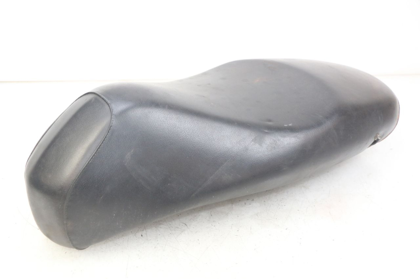 photo de SELLE PEUGEOT LUDIX 50 (2005 - 2007) - Focus structure