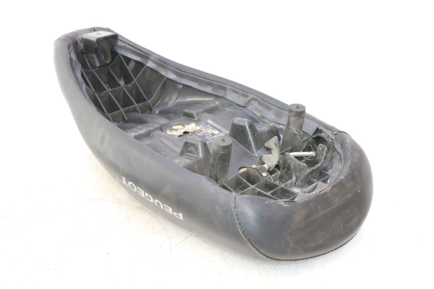 photo de SELLE PEUGEOT LUDIX 50 (2005 - 2007) - Pièce contrôlée