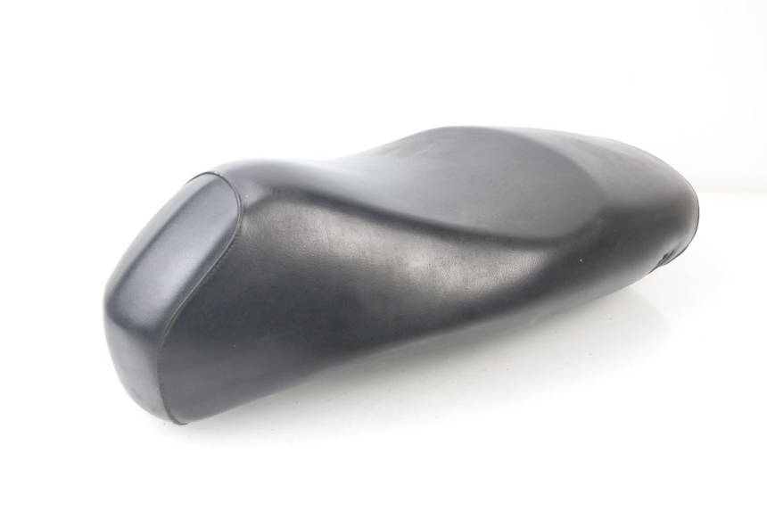 photo de SELLE PEUGEOT LUDIX ONE 50 (2004 - 2006) - Inspection visuelle
