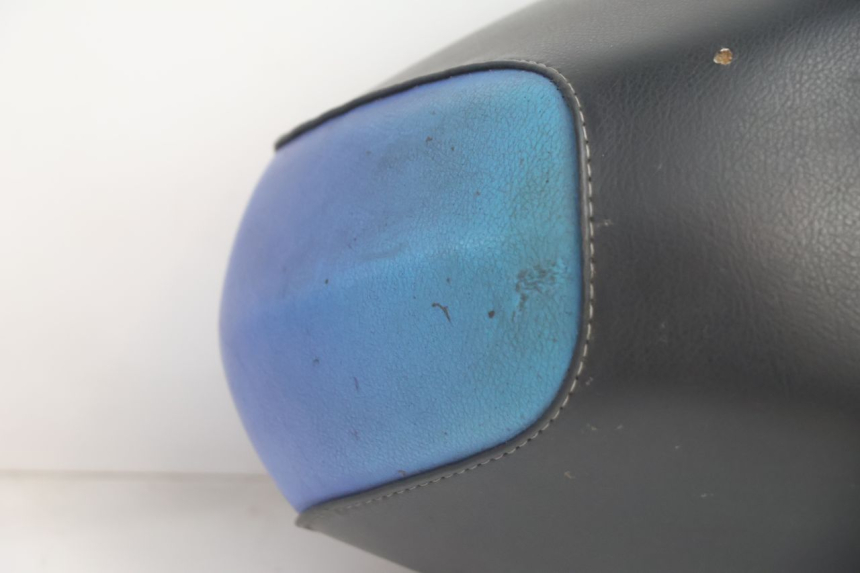 photo de SELLE PEUGEOT LUDIX ONE 50 (2004 - 2013) - Détail de la pièce