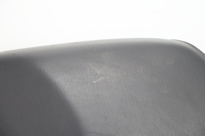 photo de SELLE PEUGEOT LUDIX ONE 50 (2004 - 2013) - Autre angle de vue
