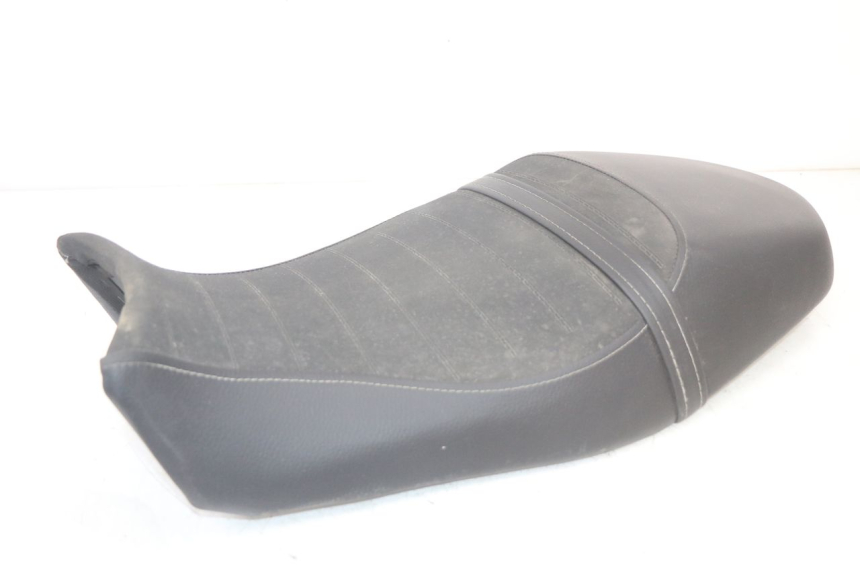 photo de SELLE MASAI SCRAMBLER SPORT 125 (2021 - 2025) - Gros plan technique