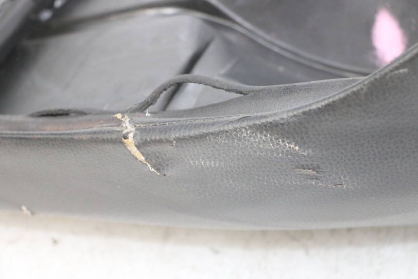 photo de SELLE MBK BOOSTER NEXT GENERATION 50 (1995 - 1998) - Zoom état d’usage