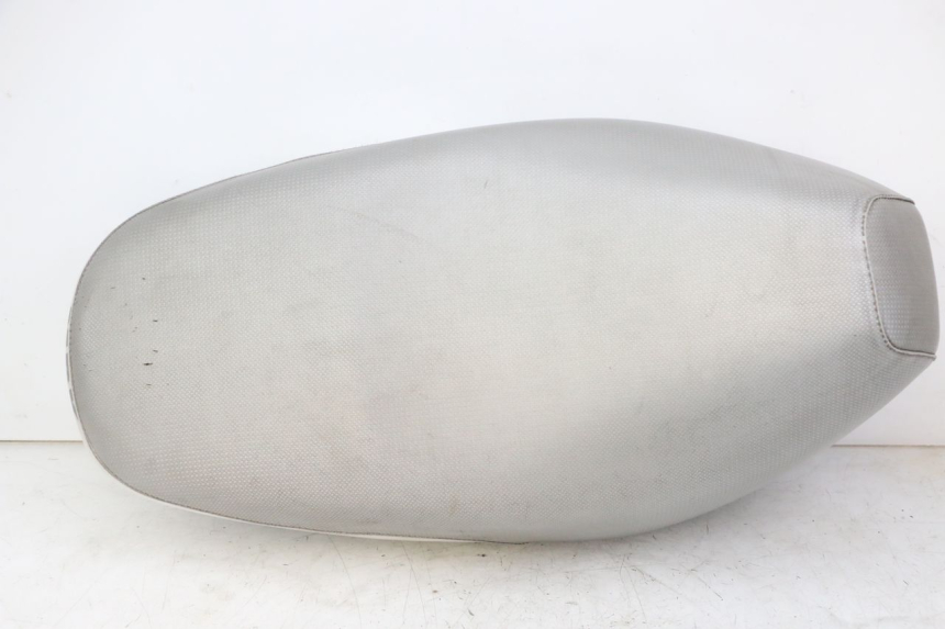 photo de SELLE MBK BOOSTER SPIRIT NAKED 50 (2004 - 2017) - Vue principale