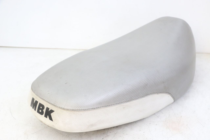 photo de SELLE MBK BOOSTER SPIRIT NAKED 50 (2004 - 2017) - Angle alternatif