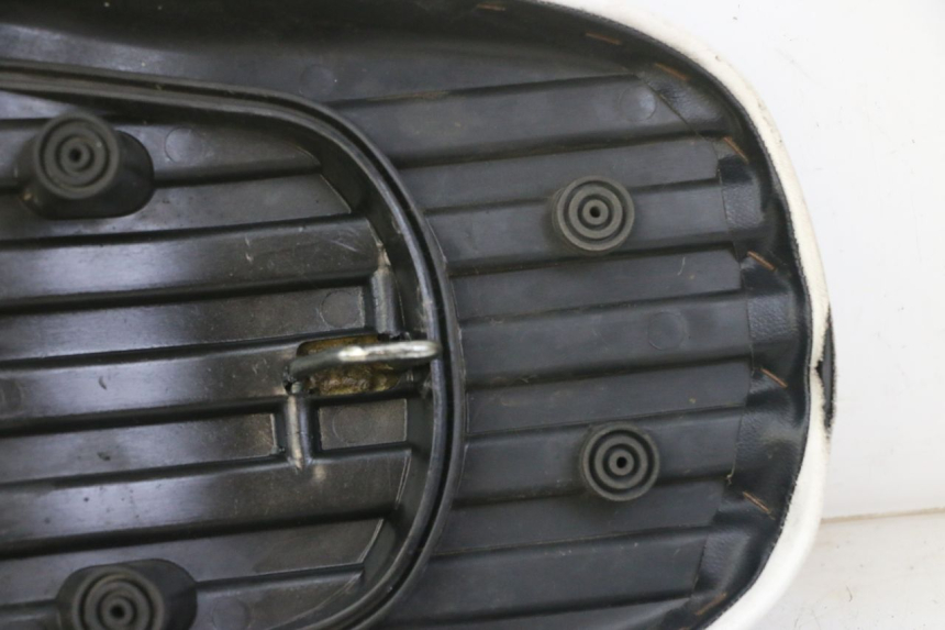 photo de SELLE MBK BOOSTER SPIRIT NAKED 50 (2004 - 2017) - Pièce contrôlée