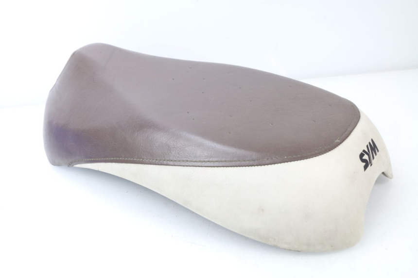 photo de SELLE SYM MIO 50 (2005 - 2010) - Détails caractéristiques