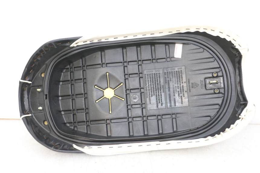 photo de SELLE SYM MIO 50 (2011 - 2017) - Points de fixation