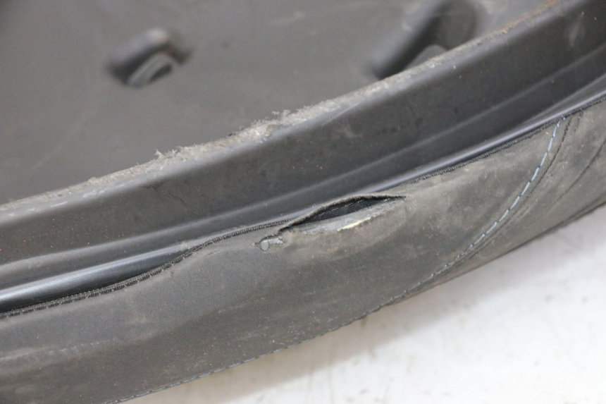 photo de SELLE PIAGGIO MP3 HPE 310 (2024 - 2025) - Autre angle de vue