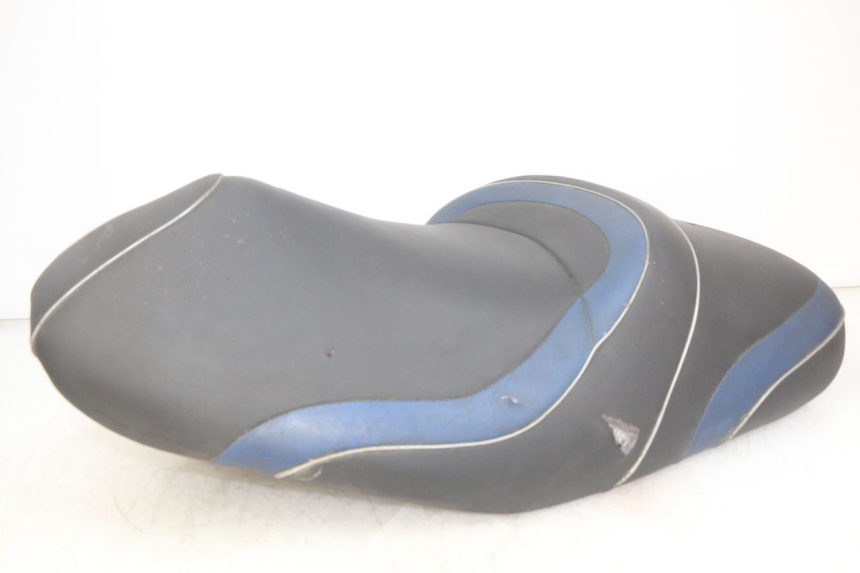 photo de SELLE PIAGGIO MP3 LT 400 (2007 - 2012) - Vue principale