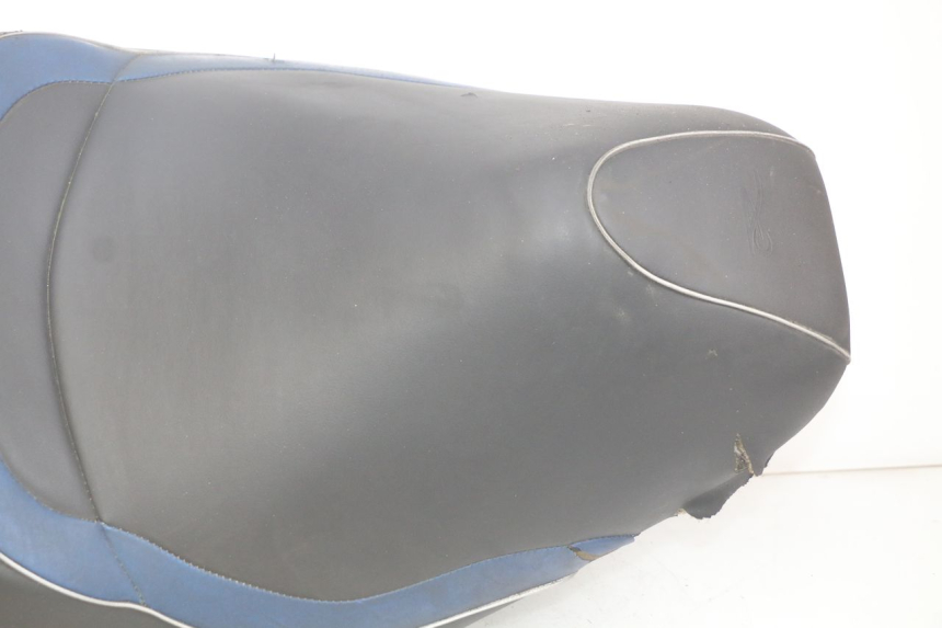 photo de SELLE PIAGGIO MP3 LT 400 (2007 - 2012) - État de surface