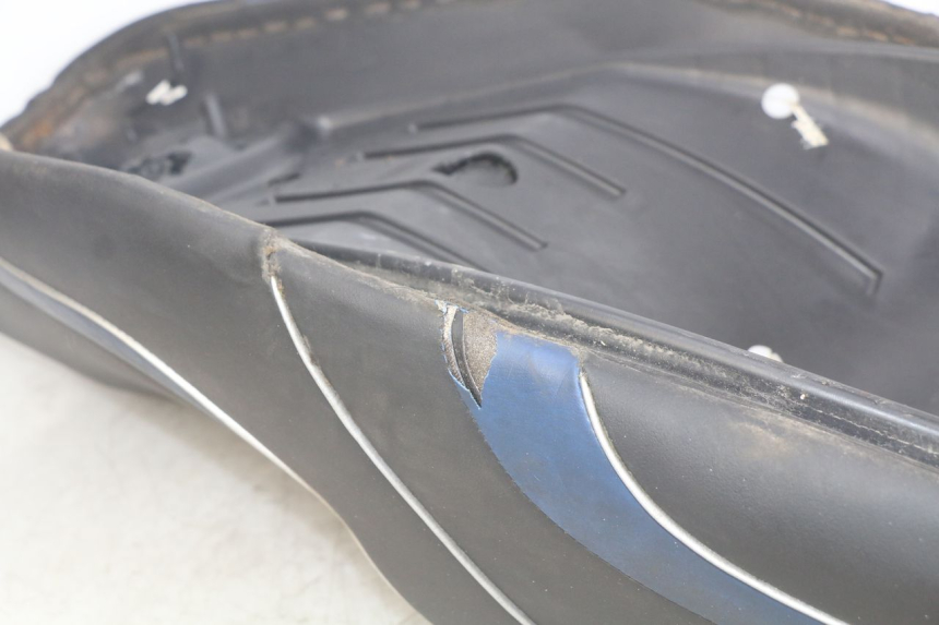 photo de SELLE PIAGGIO MP3 LT 400 (2007 - 2012) - Vue d’ensemble