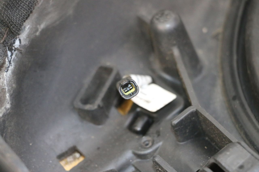 photo de SELLE PIAGGIO MP3 LT 400 (2007 - 2012) - Zoom état d’usage