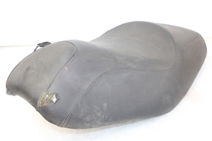 photo de SELLE PIAGGIO MP3 LT 400 (2007 - 2012) - État de surface
