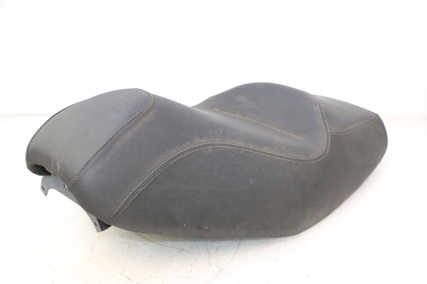 photo de SELLE PIAGGIO MP3 LT 300 (2010 - 2016) - Détails caractéristiques