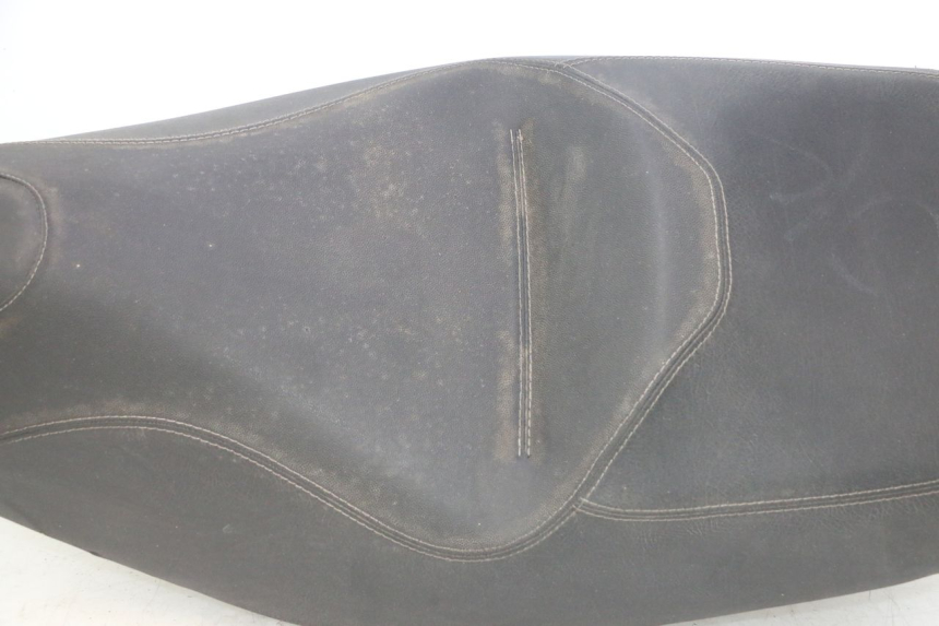 photo de SELLE PIAGGIO MP3 LT 300 (2010 - 2016) - Vue rapprochée