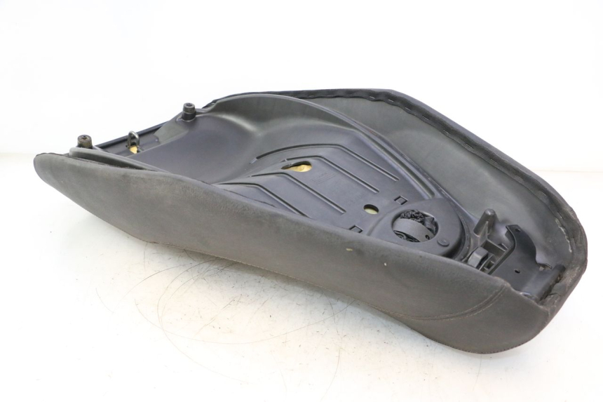 photo de SELLE PIAGGIO MP3 LT 300 (2010 - 2016) - Vue d’ensemble