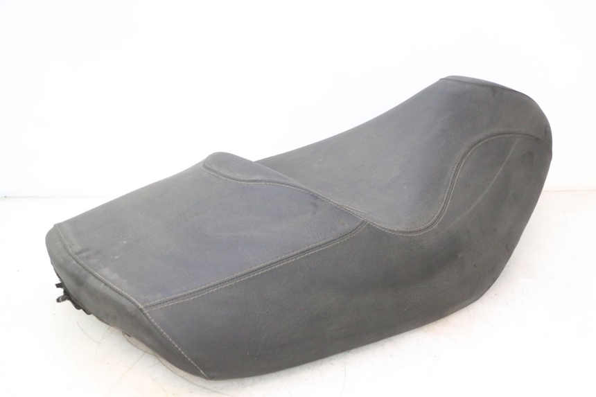 photo de SELLE PIAGGIO MP3 LT 400 (2007 - 2012) - Vue d’ensemble