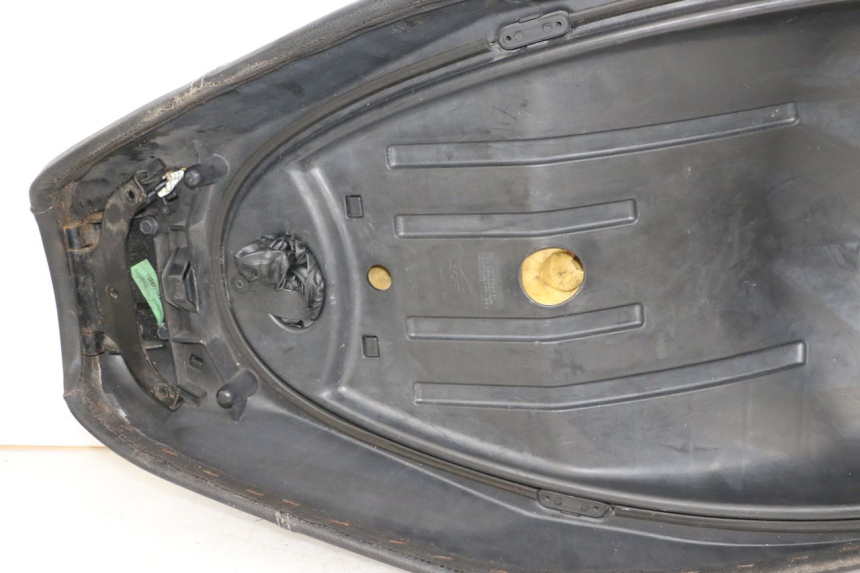 photo de SELLE PIAGGIO MP3 500 (2011 - 2015) - État de surface